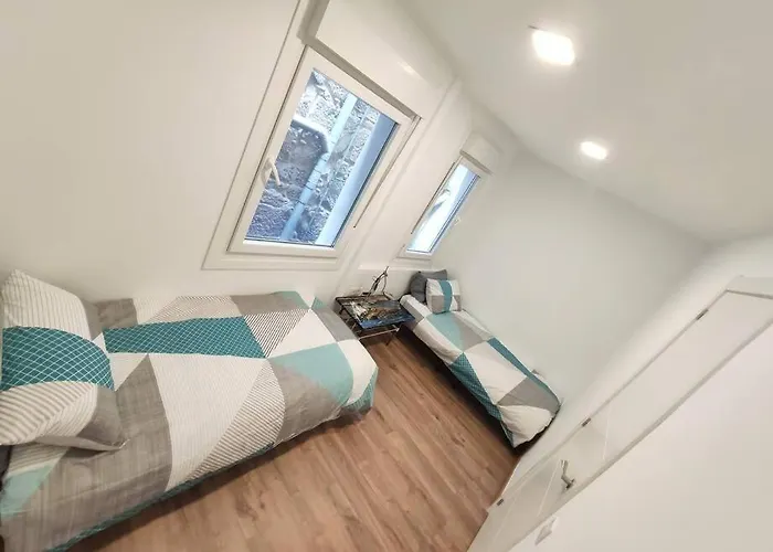 Daire Duplex En El Corazon Del Casco Vello Vigues Vigo